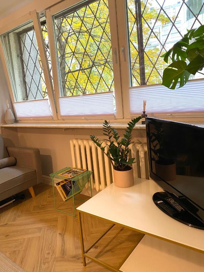 Apartment Close To Metro, 8 Minutes To Centrum And Near Airport Warsaw Ngoại thất bức ảnh
